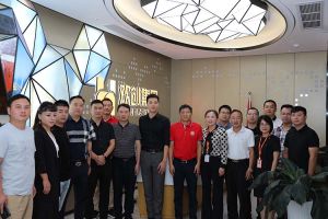 欢迎宜春市团委书记、商会及青企等一行领导莅临华体会官方网页版人力集团指导