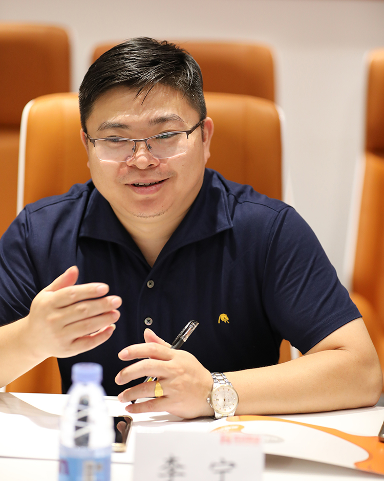 华体会官方网页版集团